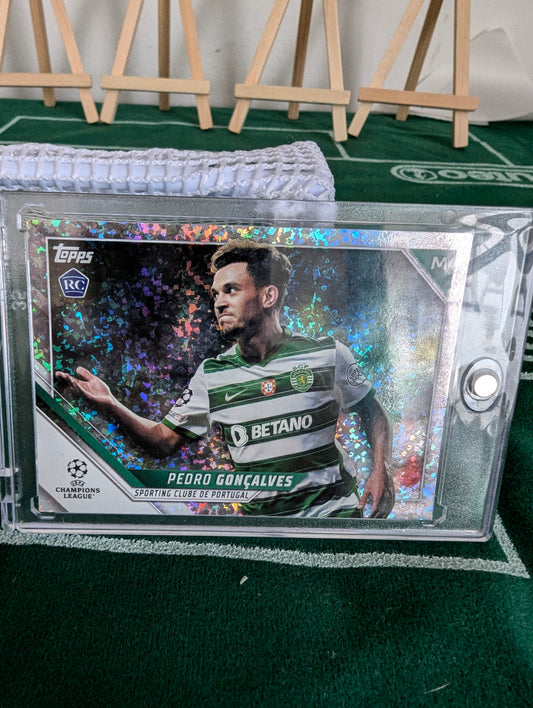 Topps Rookie Pedro Goncalves Sparkle - Sporting Lisbon #61