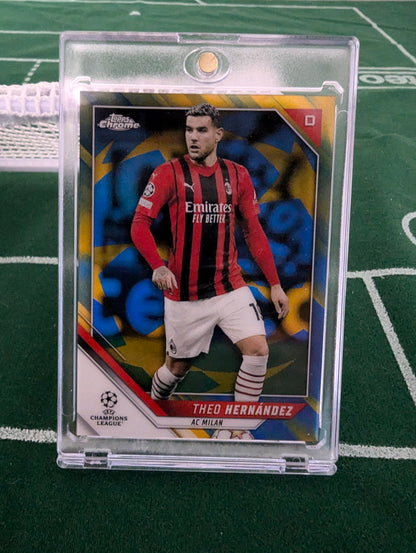 Theo Hernandez - 2022 Topps Chrome UCC - Gold Refractor /75 - AC Milan #2