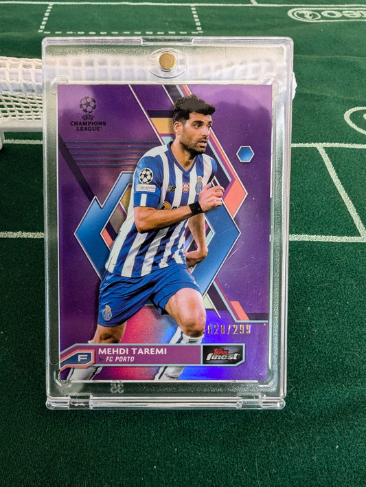 Topps Finest UEFA 2022 Mehdi Taremi Porto Purple Refractor /299