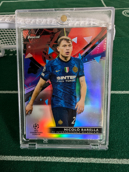 Nicolo Barella Topps Finest UCL Refractor Inter Milan #30